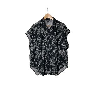 Torrid Black Floral Challis Short Dolman Sleeve Button Front Top 0